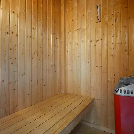 Beautiful In With Sauna Ferienhaus *